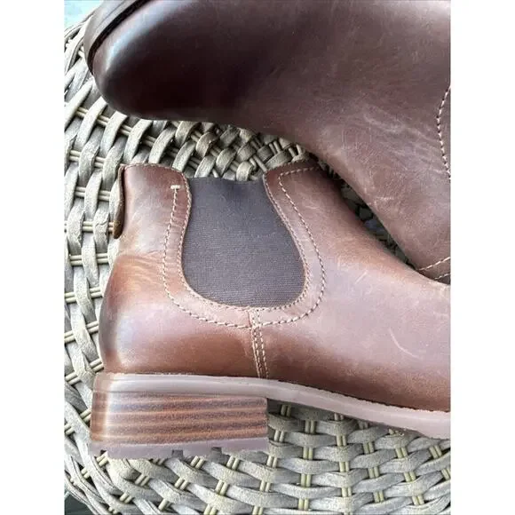 Sofft Brown Boot Women’s 10 Distressed Leather SELBY Chelsea Pull On Block Low - Picture 2 of 14